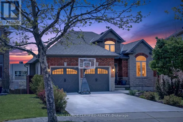 91 CANDLEWOOD DRIVE, Hamilton (Stoney Creek Mountain), Ontario L8J0A3