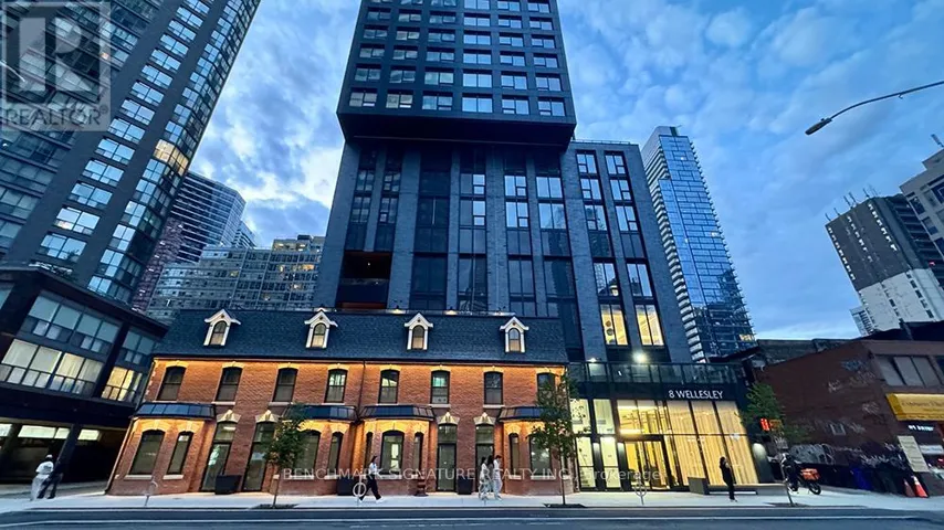 608 - 8 WELLESLEY STREET E, Toronto (Church-Yonge Corridor), Ontario M4Y0J5