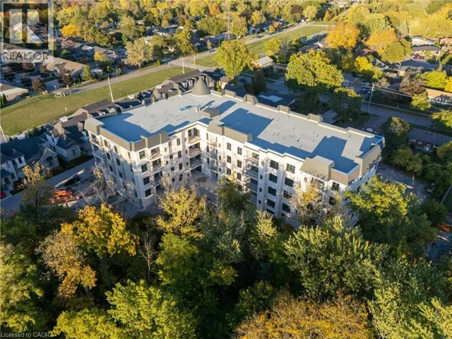 2 ARBOURVALE Common Unit# 410, St. Catharines, Ontario L2T2Z9