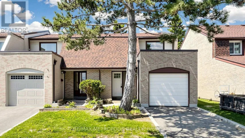 18 - 11 LIVONIA PLACE, Toronto (Morningside), Ontario M1E4W5