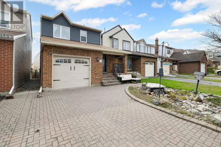 54 FIRESIDE CRESCENT, Ottawa, Ontario K1T1Z4