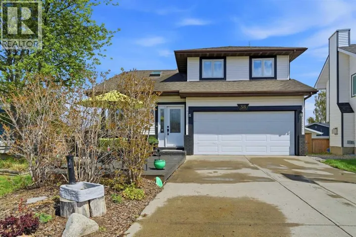 38 Sandpiper Way NW, Calgary, Alberta T3K3C6