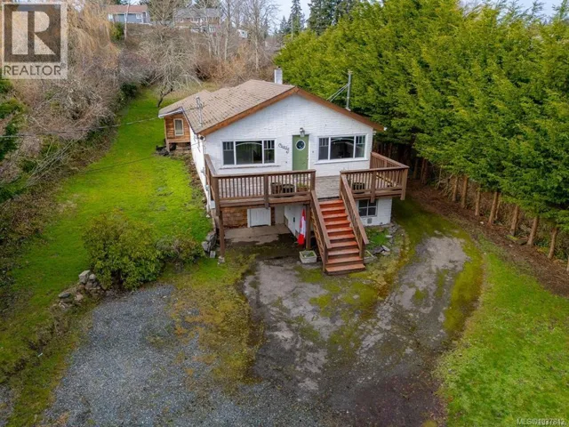6820 Grant Rd W, Sooke, British Columbia V9Z0L7