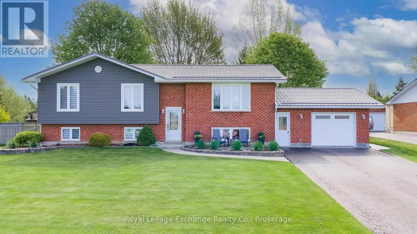 28 MAPLE STREET, Kincardine, Ontario N0G2T0