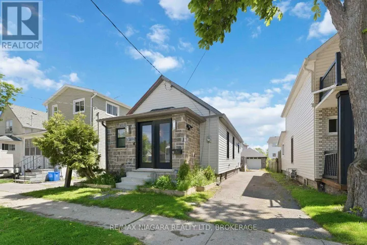 77 SEMLEY AVENUE, Welland (Broadway), Ontario L3C1X5