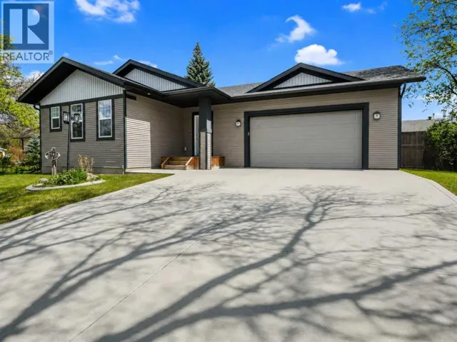 3541 44 Avenue, Red Deer, Alberta T4N3H2