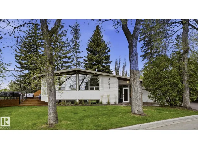 6412 ADA BV NW, Edmonton, Alberta T5W4P2