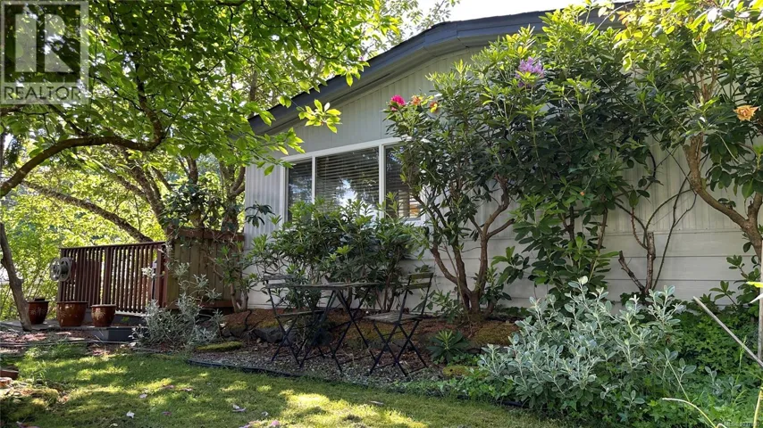 4 5838 Blythwood Rd, Sooke, British Columbia V9Z0G2