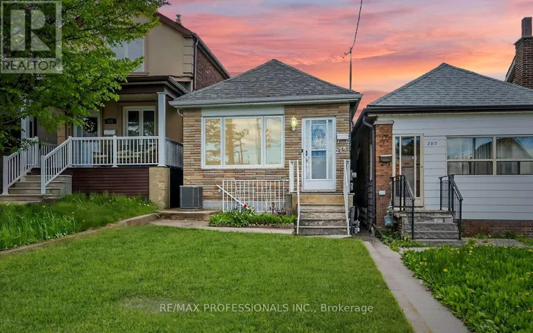 278 CALEDONIA ROAD, Toronto (Caledonia-Fairbank), Ontario M6E4T3