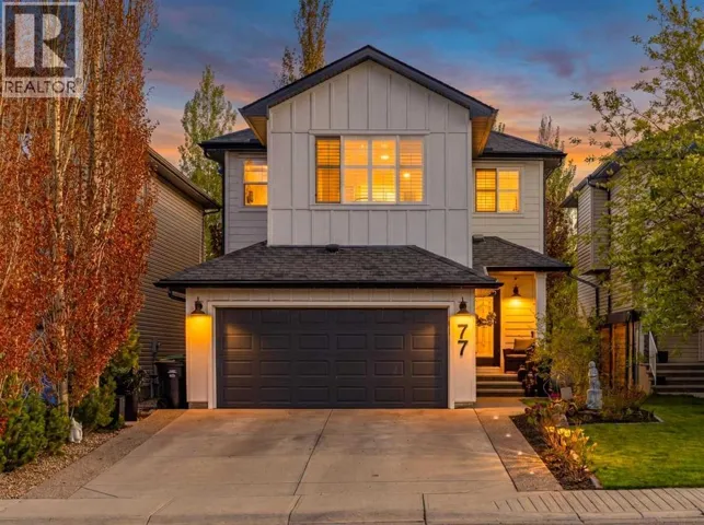 77 Everbrook Drive SW, Calgary, Alberta T2Y0A4