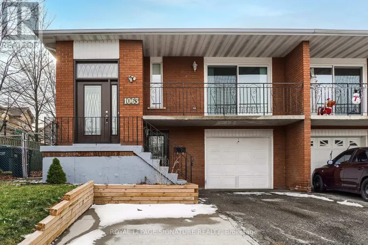 LOWER - 1063 BLAIRHOLM AVENUE, Mississauga (Erindale), Ontario L5C3C9