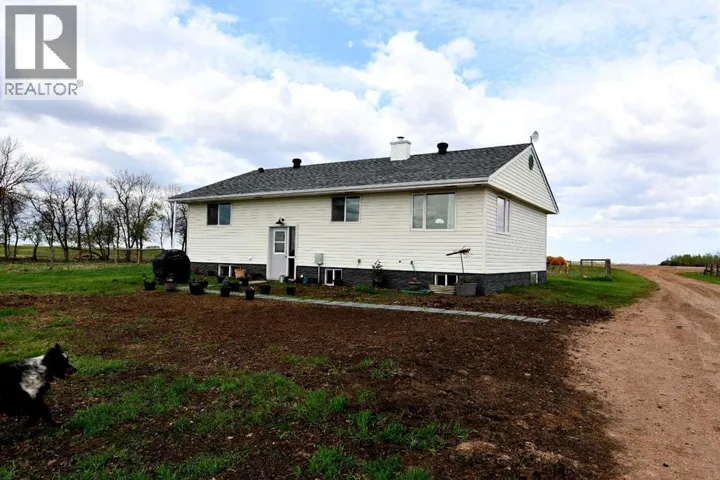 14123 Township Road 404, Rural Flagstaff County, Alberta T0B1N0