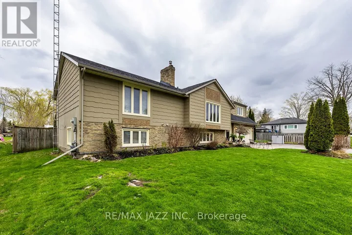 56 CENTRE STREET, Scugog, Ontario L0B1E0