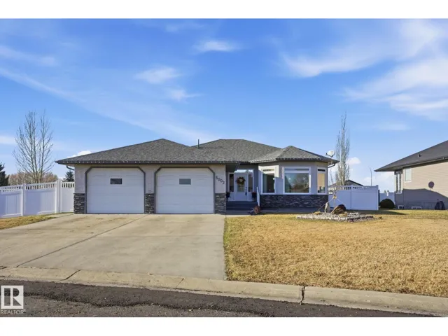 5002 58 ST, Daysland, Alberta T0B1A0