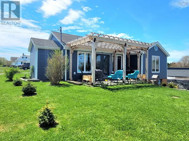 83 South Street, Lockeport, Nova Scotia B0T1L0