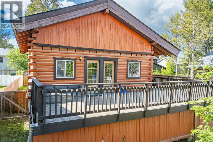 4764 FORSTERS LANDING Road, Radium Hot Springs, British Columbia V0A1M0
