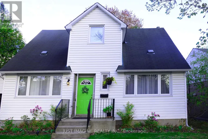212 LENNOX PARK AVENUE, Ottawa, Ontario K1G0J4
