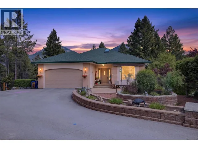 640 Upper Lakeview Road Unit# 27, Invermere, British Columbia V0A1K3
