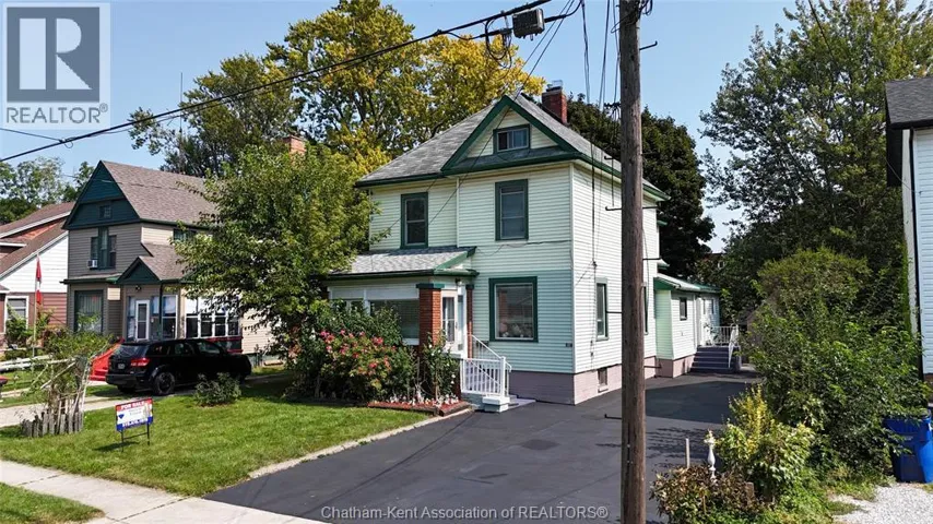 55 GRANT STREET, Chatham, Ontario N7L1V1