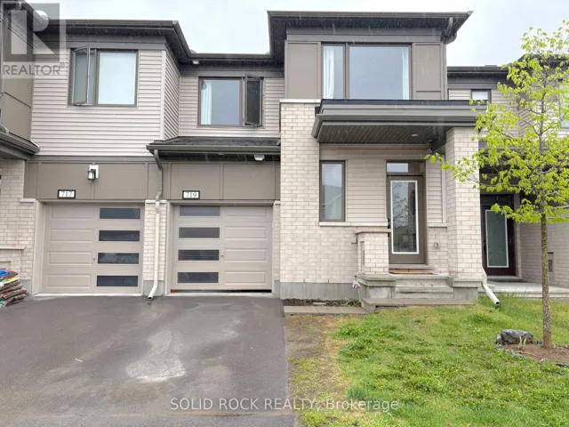 719 DERREEN AVENUE, Ottawa, Ontario K2S2Y9