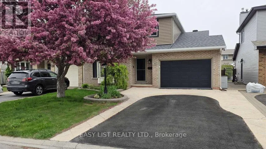 35 IVYLEA STREET, Ottawa, Ontario K2G4X1