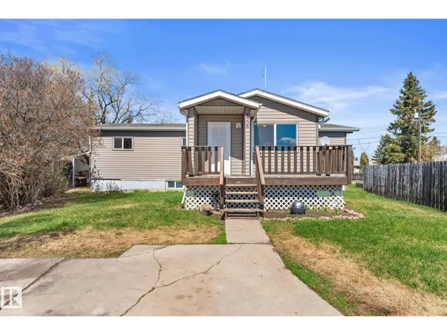 4508 50A AV, Barrhead, Alberta T7N1J3