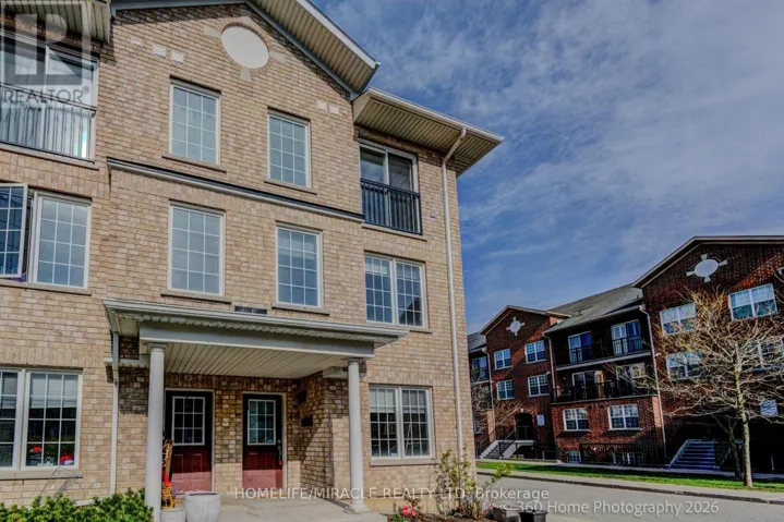 48 STRANGFORD LANE, Toronto (Clairlea-Birchmount), Ontario M1L0E4