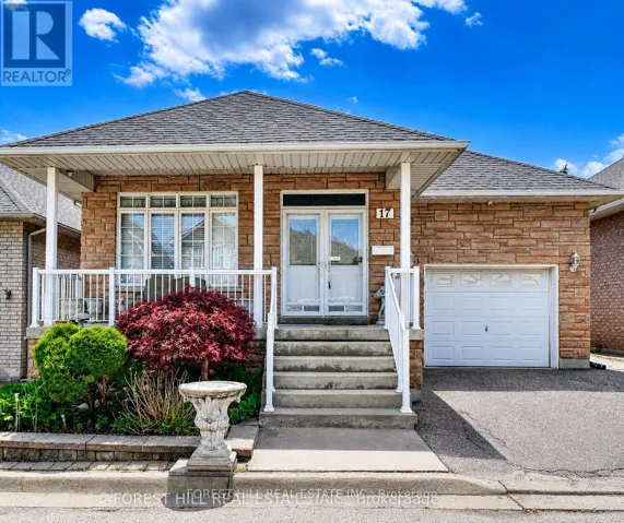 17 - 17 AMALFI COURT, Vaughan (West Woodbridge), Ontario L4L9S2