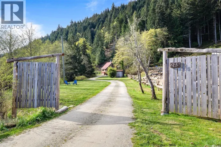 275 Furness Rd, Salt Spring, British Columbia V8K1Z7