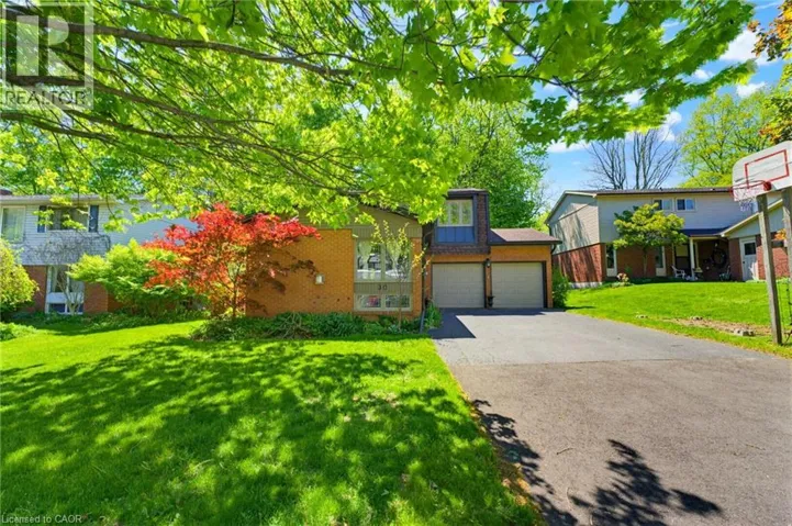 30 JEROME PARK Drive, Dundas, Ontario L9H6H2