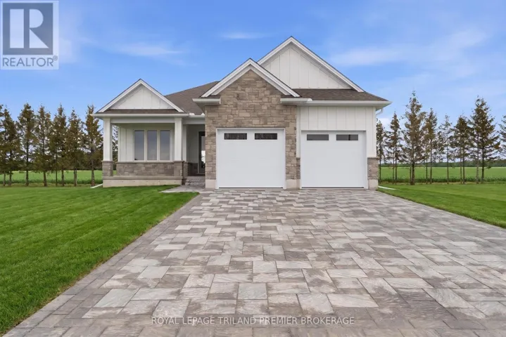 108 DEARING DRIVE, South Huron (Stephen), Ontario N0M1T0