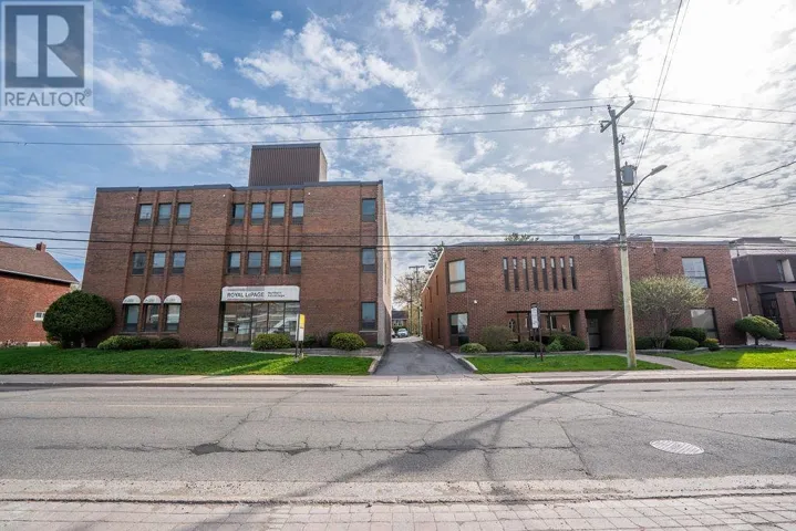 464 & 452 Albert ST E, Sault Ste. Marie, Ontario P6A2J8