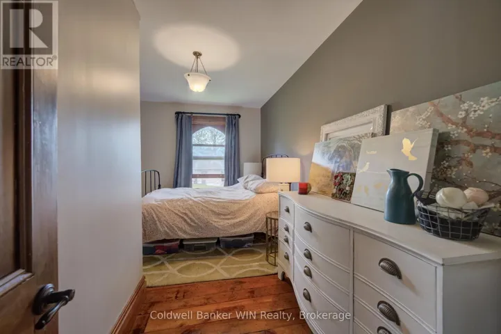 780