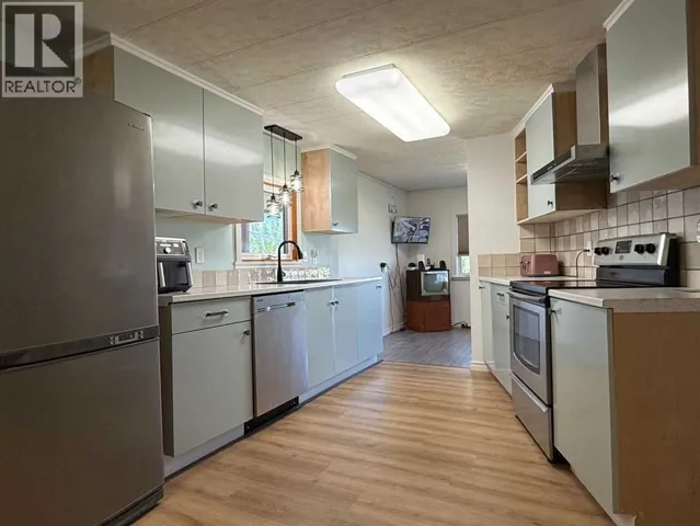 204 6 Street, Suffield, Alberta T0J2N0