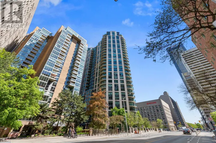 2701 - 300 BLOOR STREET E, Toronto (Rosedale-Moore Park), Ontario M4W3Y2