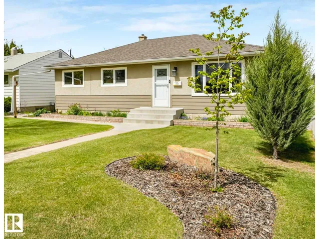7508 76 AV NW, Edmonton, Alberta T6C0H4