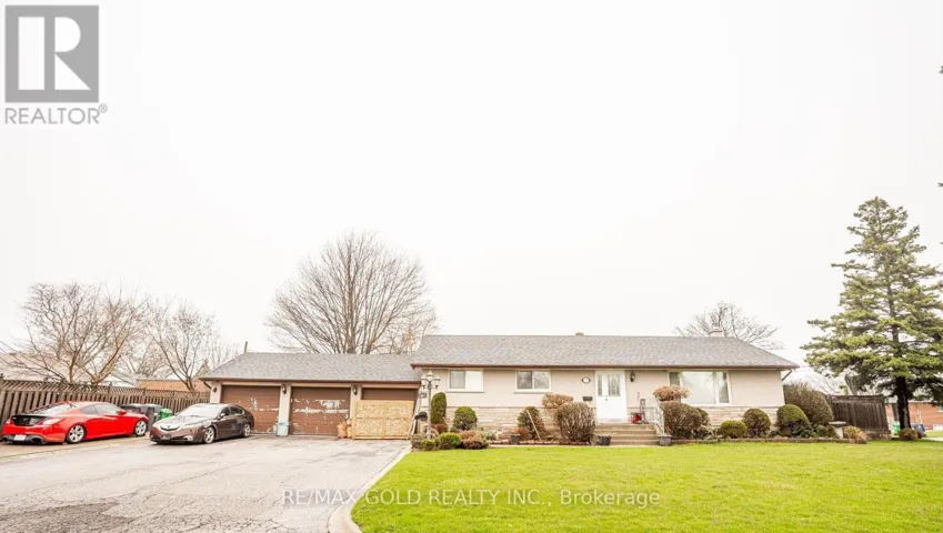 37 CARLYLE CRESCENT, Brampton (Brampton East), Ontario L6W2Y9