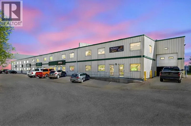 5, 7948 51 Street SE, Calgary, Alberta T2C4R2