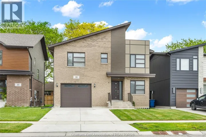 59 CHURCHILL PARK ROAD, Chatham, Ontario N7M0R8