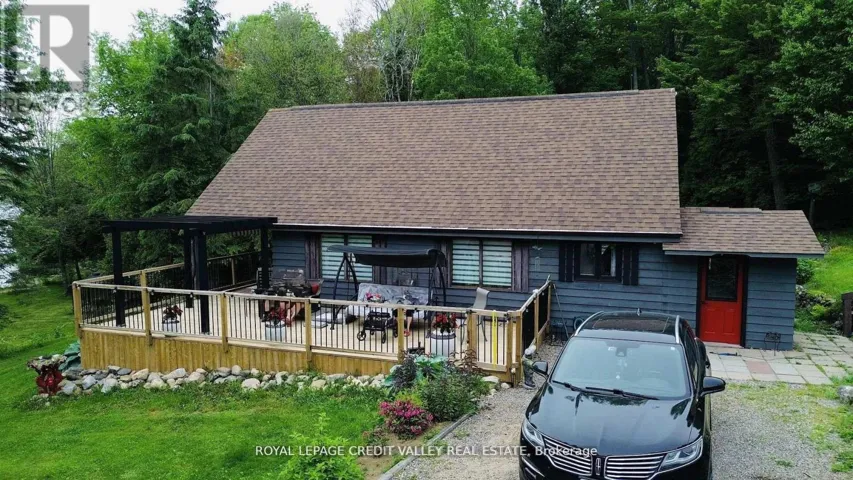 992 SOUTH BAPTISTE LAKE ROAD, Hastings Highlands (Herschel Ward), Ontario K0L1C0