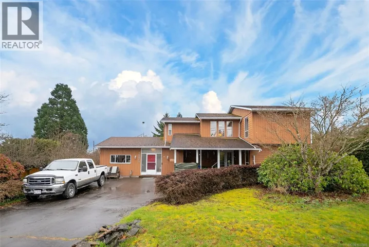 10875 Grandview Rd, Saltair, British Columbia V0R2E0