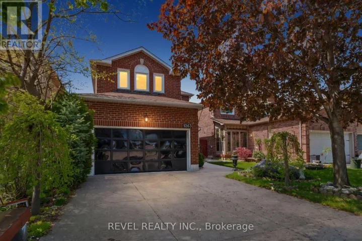 1263 BANTHAM STREET, Mississauga (East Credit), Ontario L5V1Y8