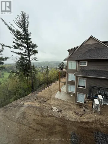 101 - 3 TREE TOPS LANE, Huntsville (Chaffey), Ontario P1H1A9