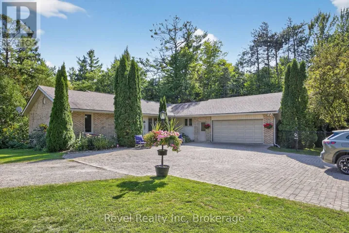 7190 93 HIGHWAY, Tiny, Ontario L0K2E1