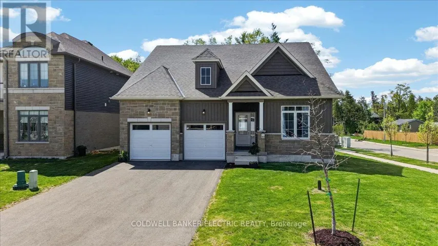 3 HILLCROFT WAY, Kawartha Lakes (Bobcaygeon), Ontario K0M1A0
