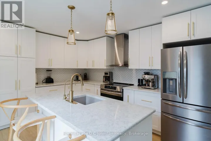 310 ALBERT STREET S, Saugeen Shores, Ontario N0H2L0