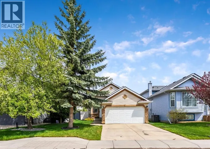 142 Coventry View NE, Calgary, Alberta T3K5H4