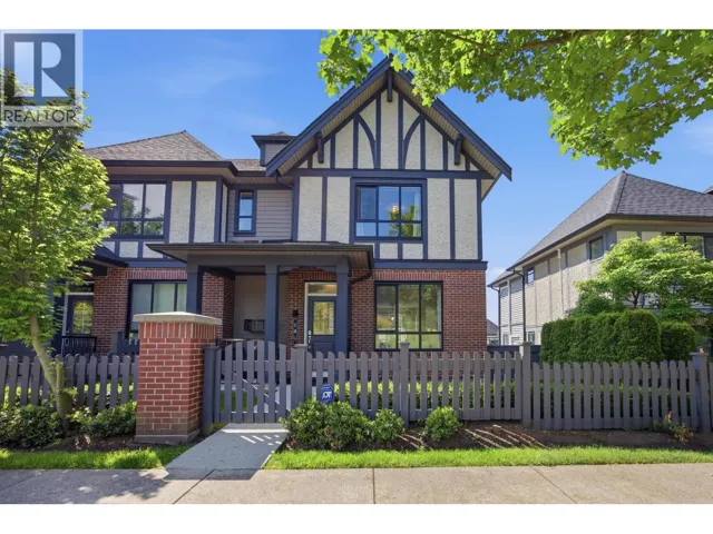 14 3500 BURKE VILLAGE PROMENADE, Coquitlam, British Columbia V3E0N2