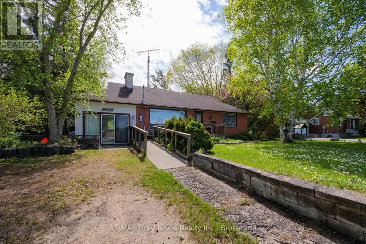 515 PRINCESS STREET, Georgian Bluffs, Ontario N0H2K0