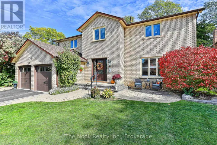 3 KING ARTHUR'S COURT, Markham (Markham Village), Ontario L3P3V4